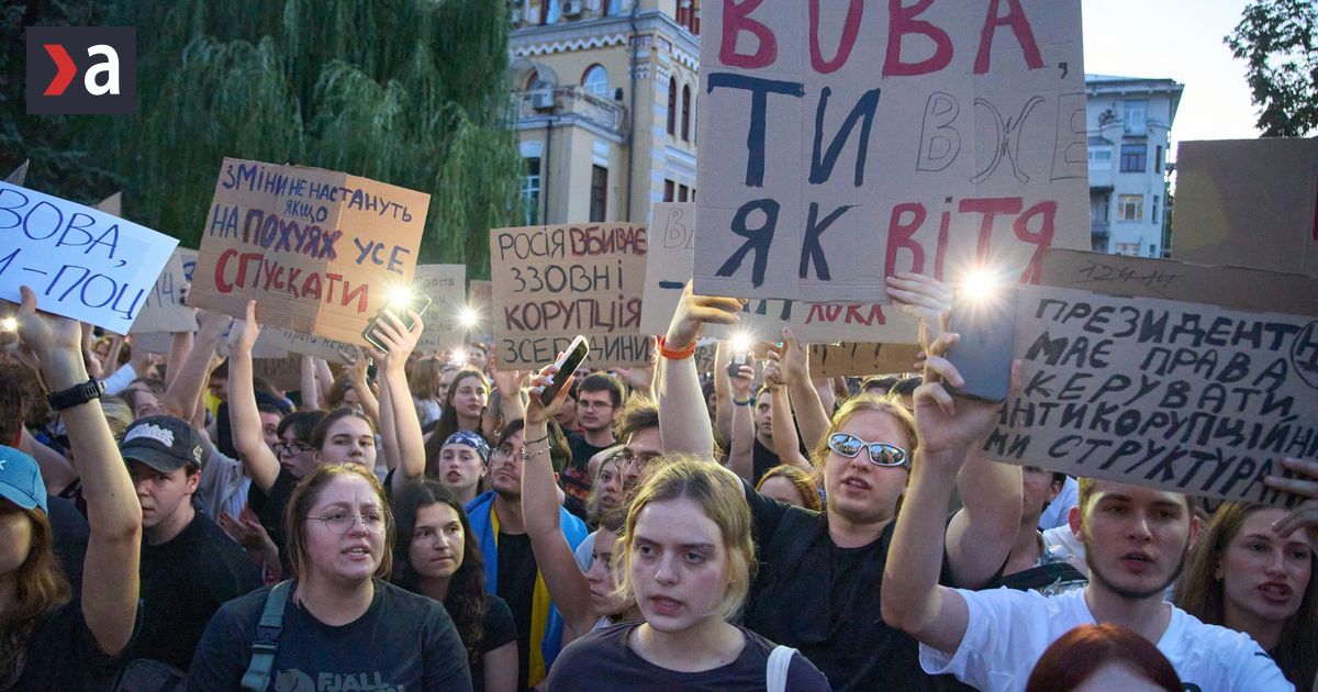 Mracna nad Volodymyrom Zelenskym