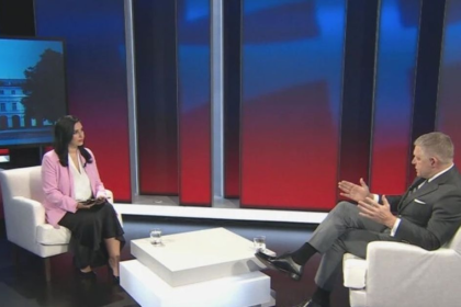Slovaci chcu v nedelu pozerat politiku nie cenzurovanu