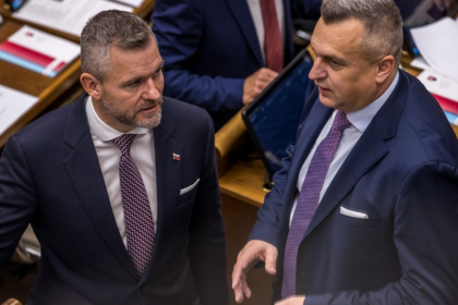 Andrej Danko citi ze moze len cistit topanky premierovi a prezidentovi