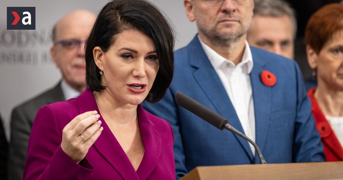 Filip sa sprava ako totalny blbec ale toto je ako za komunistov Bitto Ciganikova verejne vystupila proti Grohlingovi