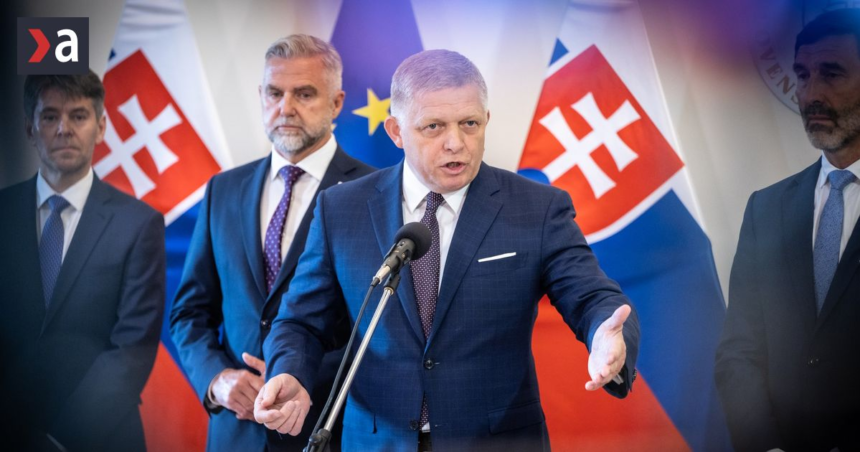 Robert Fico opat przni dejepis