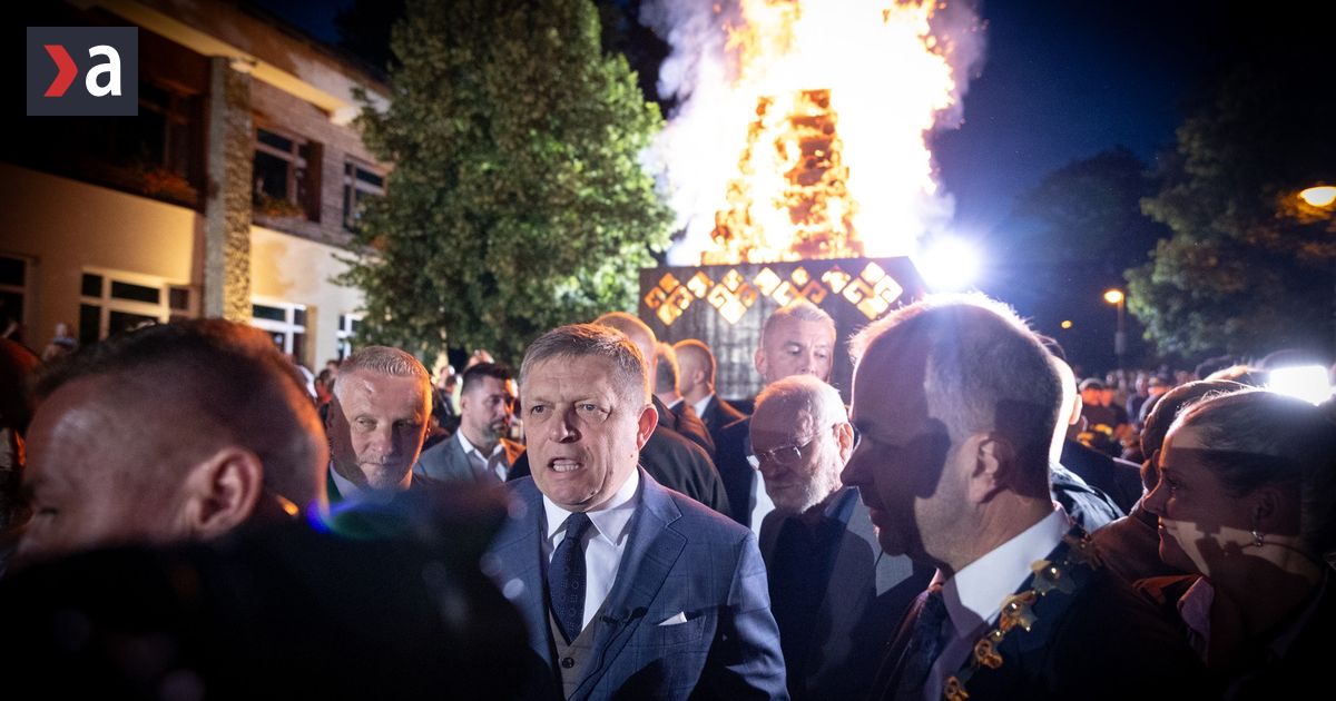 Vlada sa vysmieva zakladom socialnej demokracie