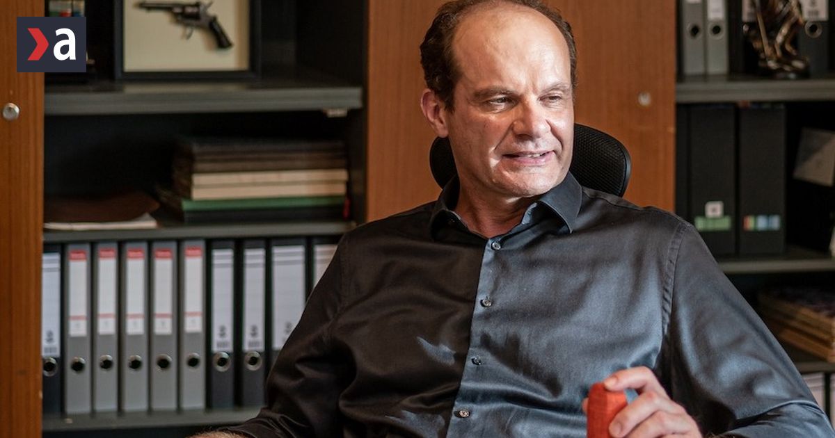 Adrian Jastraban Aby mohol hrat Dubceka musel mu najskor odpustit