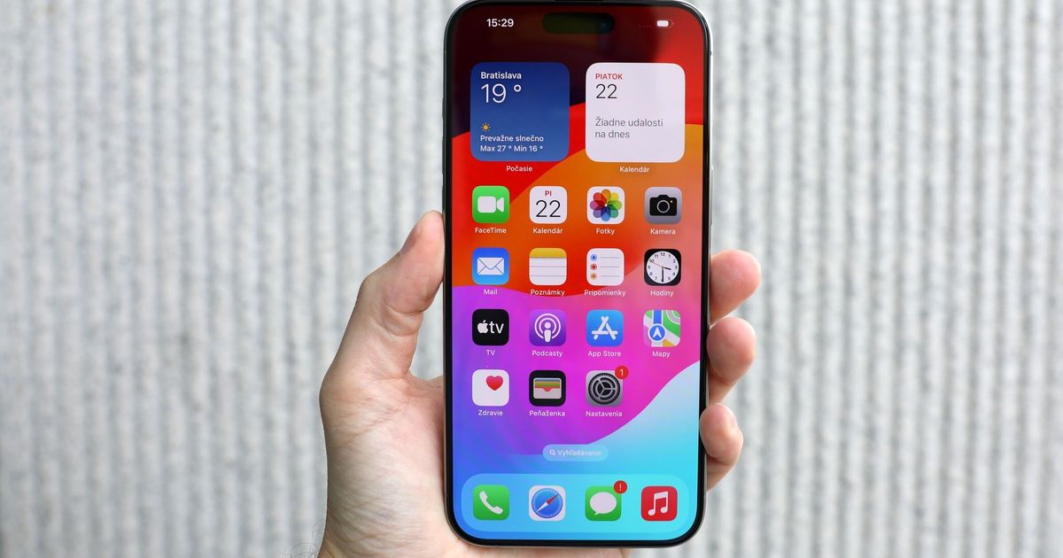 Apple obvinuje EU z pornografie v iPhonoch vyzyva na zrusenie zakona
