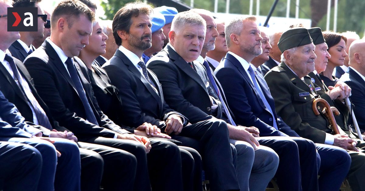 Demokracia a sloboda nam pretekaju pomedzi prsty