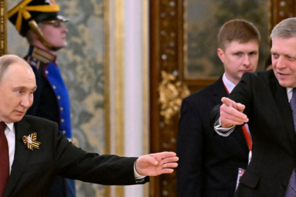 Robert Fico ide zvestovat mier s Kim Cong unom