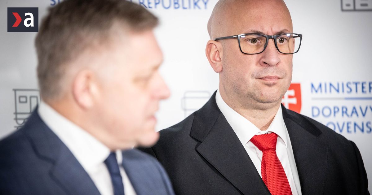 Vlada Roberta Fica da pat milionov na letecku linku Komu sa to oplati
