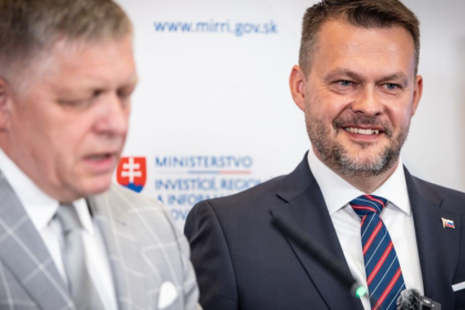 Vlada potichu zablokovala 200 milionov eur pre regiony