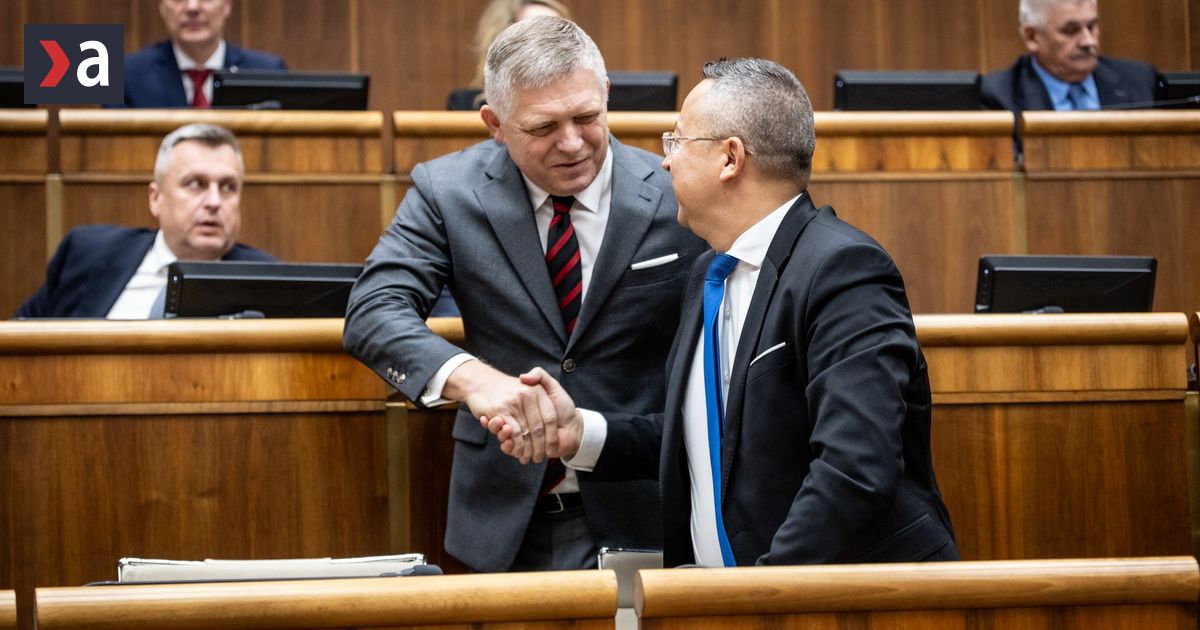 Bude toto posledna konsolidacia Ficovej vlady