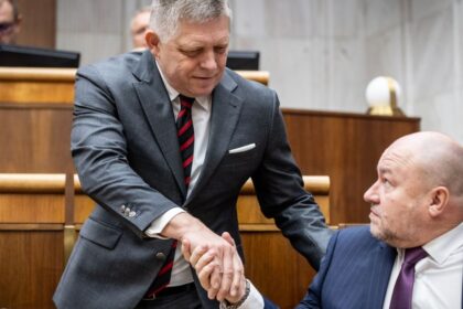 Este aj Peter Kotlar vyzera ako rozumny Vdaka Rudolfovi Huliakovi komentar Lubomira Jaska