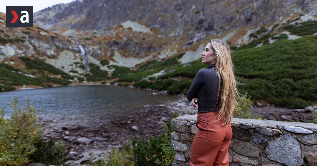 Zavri teraz ju mozem znasilnit Turistky v Tatrach celi obtazovaniu a vulgarizmom