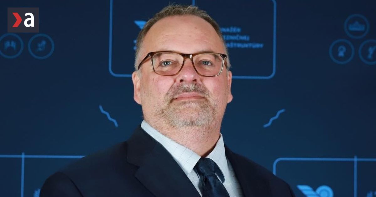 Zo sefa zeleznic rovno na post ministra