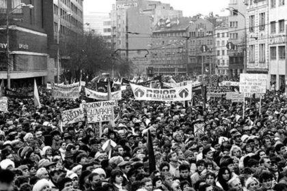 Den boja za slobodu a demokraciu si nevzali
