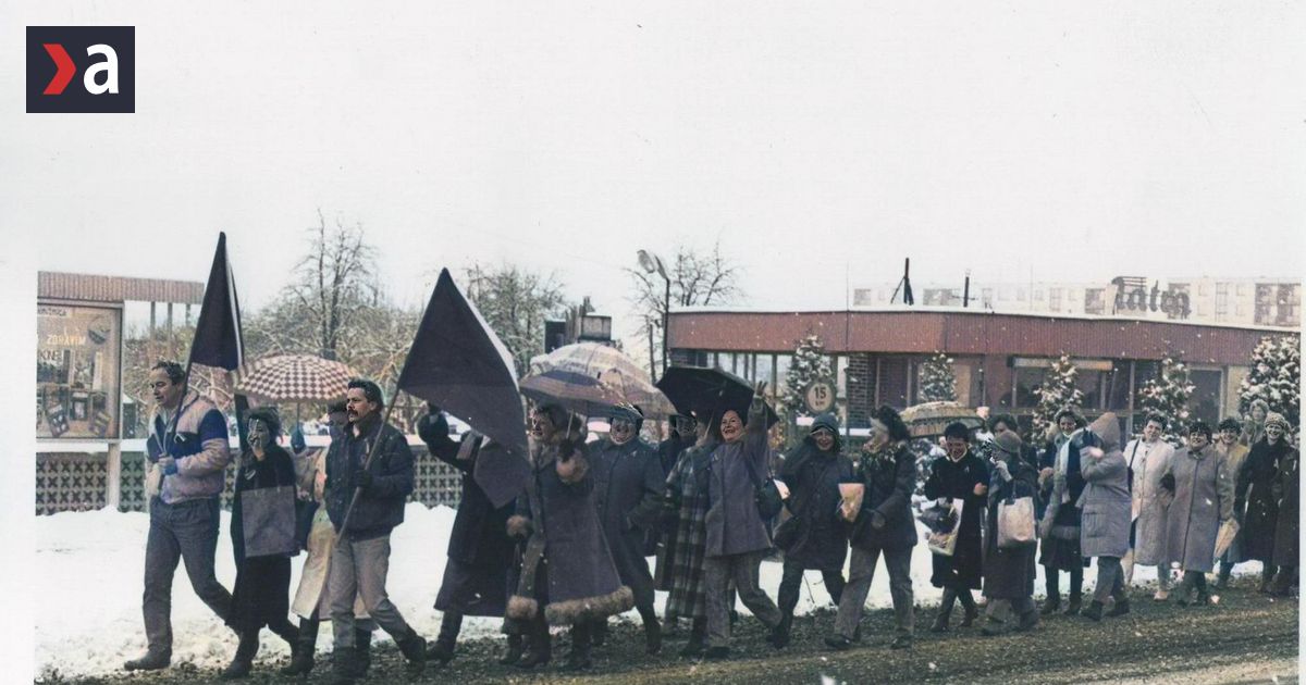 Primator Stropkova kritizuje vladu za zrusenie 17 novembra