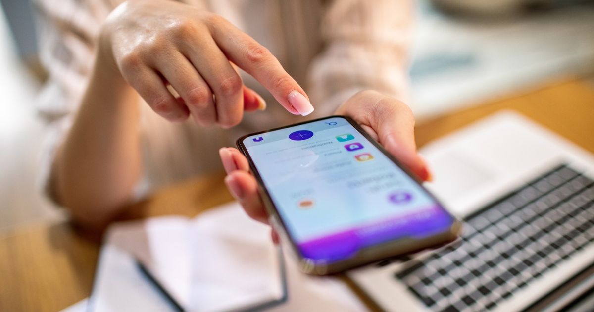 Socialna poistovna ma mobilnu aplikaciu Pomoze v tychto situaciach