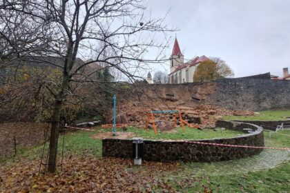 V Pukanci sa zrutila cast historickych hradeb