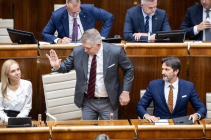 V koalicii su skveli komici predviedli estradu