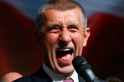 Andrej Babis vymenil vytah a rozsiril skladku