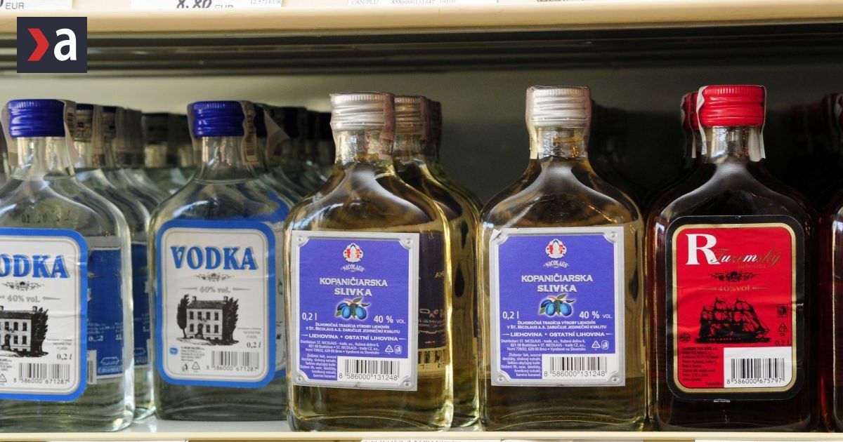 Sef Jagermeisteru Drahotu citit aj v poharikoch
