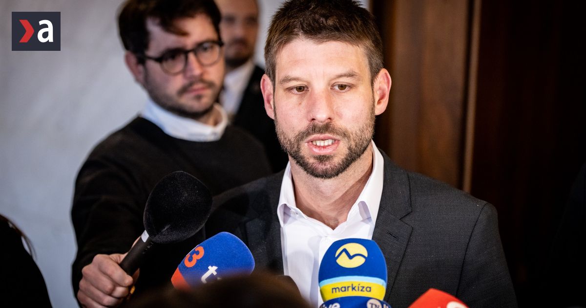 Smer predlozil navrh pre Michala Simecku
