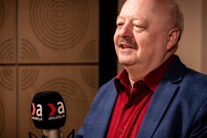 Bitka o ladovy ostrov Predi o Gronsko rozdelilo spojencov a ako z toho profitue Rusko podcast rozhovor