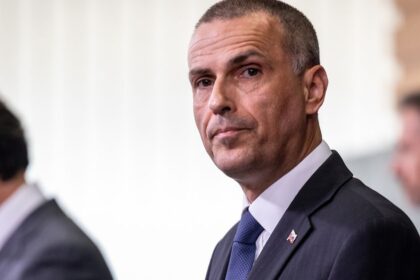 Generalny prokurator podal zalobu na rezort zdravotnictva kvoli tendru na zachranky