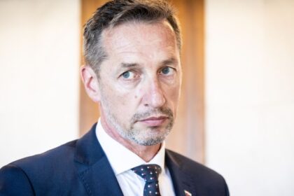 Milan Majersky jednoznacne vylucil vladu so Smerom Odkazal Robertovi Kalinakovi ze vediete krajinu do pekla