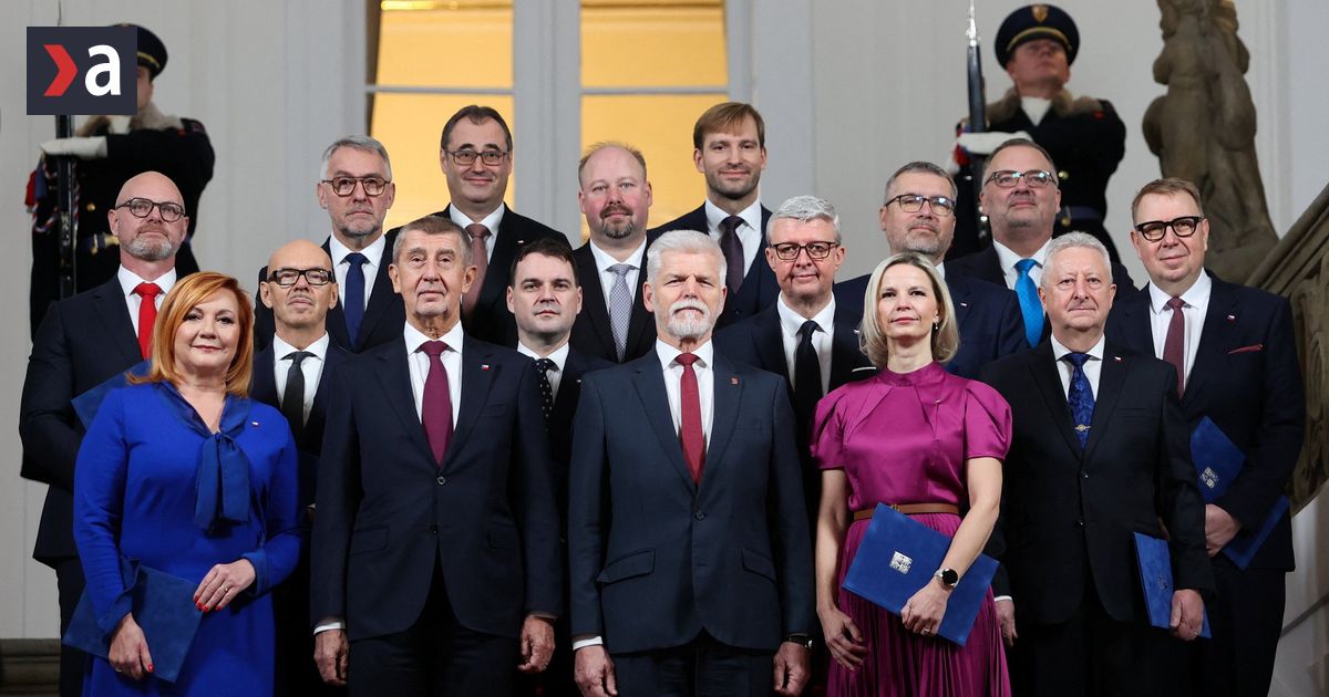 Obdiv k prezidentovi Pavlovi cas pre premiera Babisa