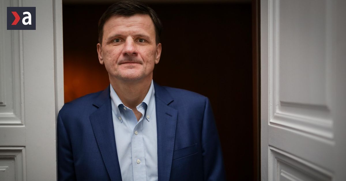 Alojz Hlina Pokutou 50 tisic ma chcu ocernit Nepaci sa im ze nie som prilepeny na stat ako oni
