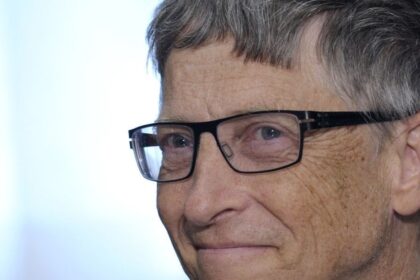 Bill Gates zrusil dolezitu prednasku na vyznamnom podujati Co sa deje