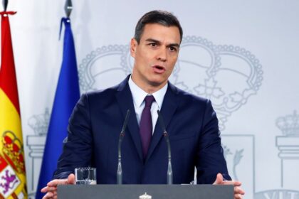 Elon Musk ostro zautocil na spanielskeho premiera Co mu prekaza