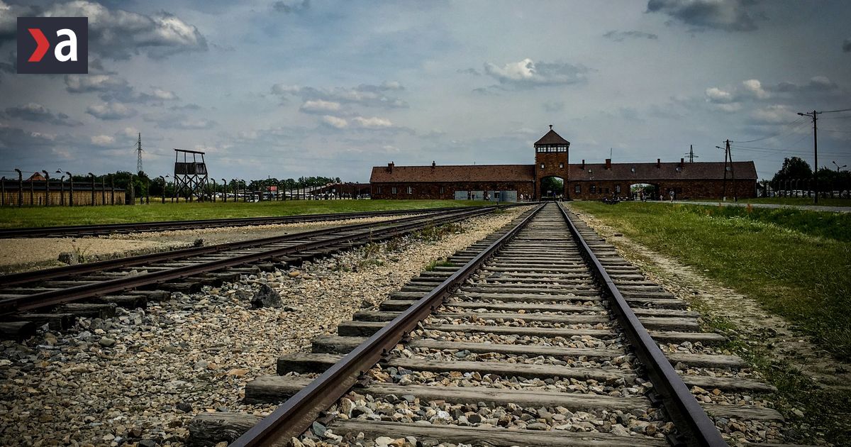 Holokaust si nikto nedovoli popierat priamo no cast spolocnosti sa s historiou nevyrovnala