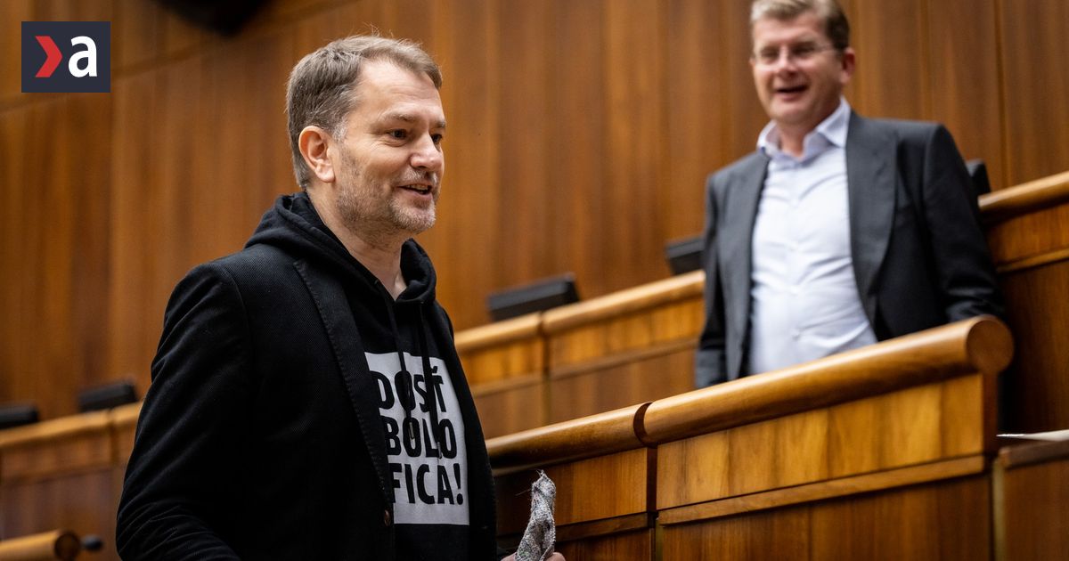 Igor Matovic si kvoli Progresivnemu Slovensku oblecie svoj oblibeny kostym komentar Lubomira Jaska