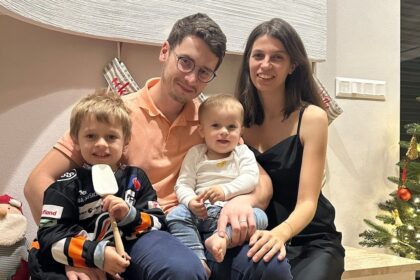 Na zachranu syna potrebuj 4 miliony eur Povedali nam ze sme sa o chorobe dozvedeli prilis skoro No len vdaka tomu mame este nadej