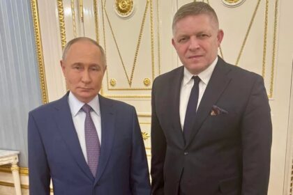Ropalna kriza je nouzovym stavom Ficovej zahranicnej politiky komentar Zola Mikesha
