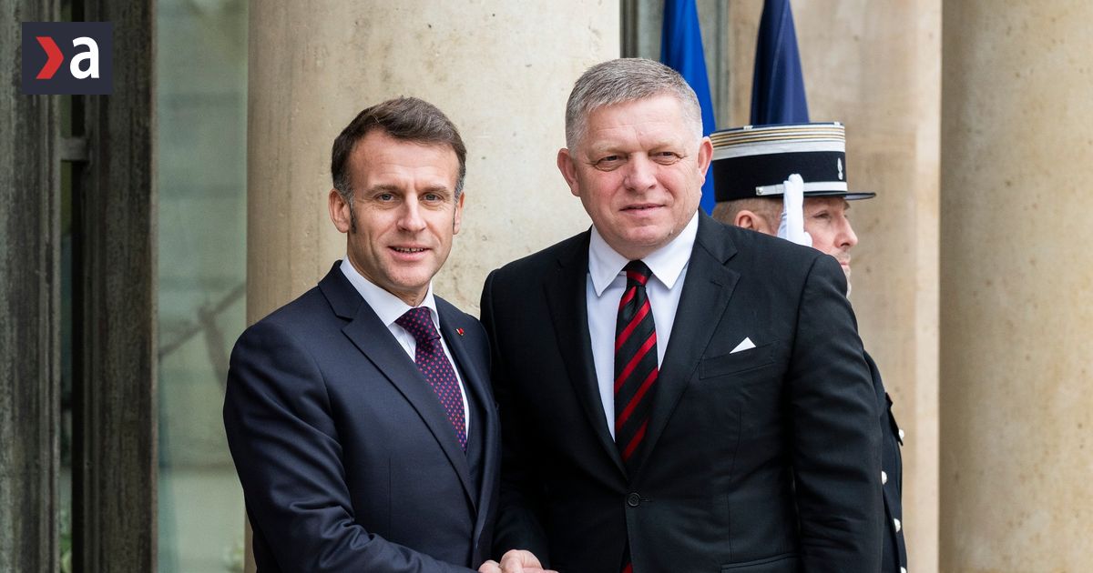 Smeracky konzervativizmus je pasca Robert Fico sa musi vratit do naruce EU komentar Borisa Zalu
