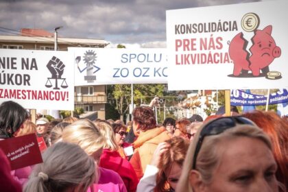 Zarabame o stovky eur menej v obchodoch hladame akcie Kedy sa to zmeni