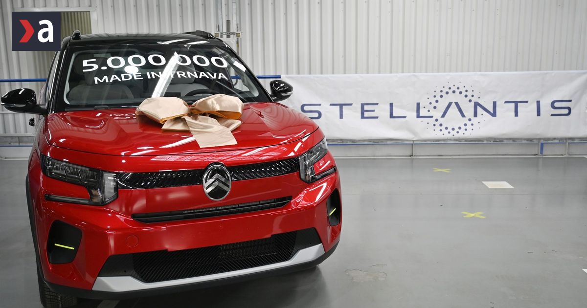 Zle spravy z centraly majitel slovenskeho peugeot hlasi najvacsiu stratu v historii automobiloveho priemyslu