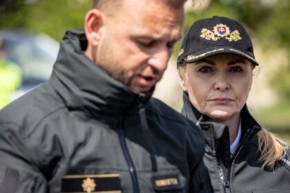 Boji sa a neveri svojim ludom hovori opozicia o novom napade Matusa Sutaja Estoka