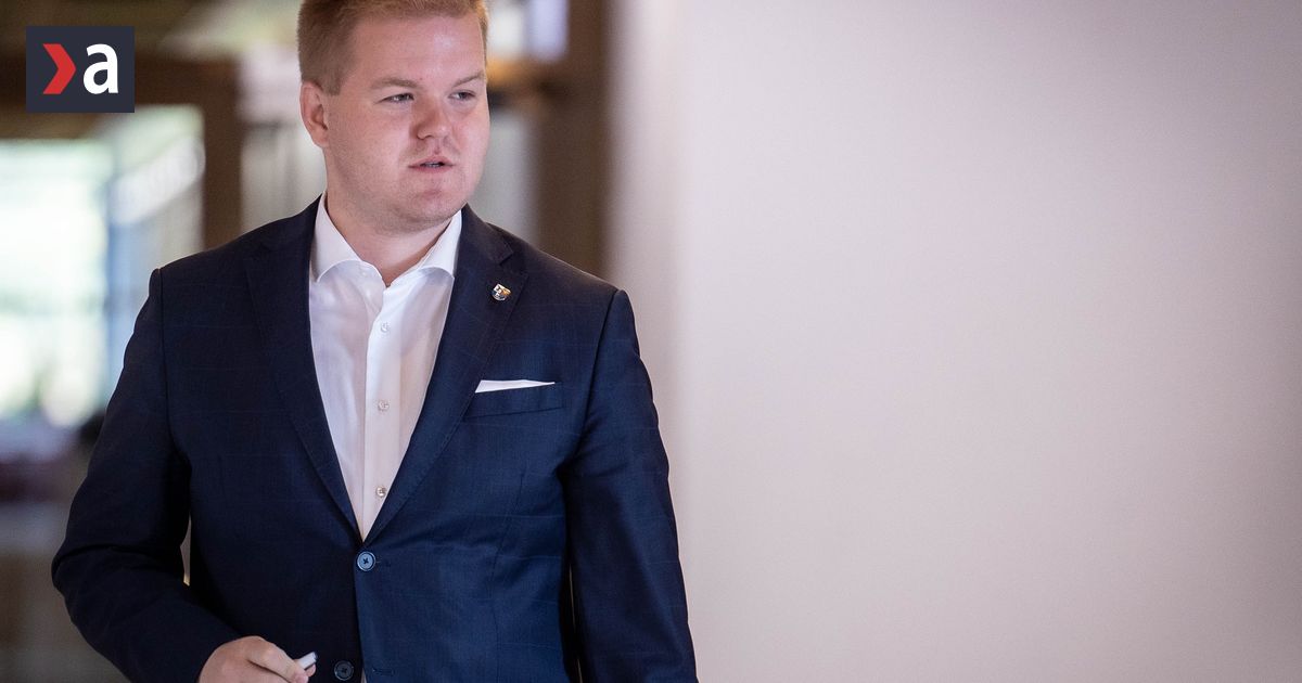 Parlament je na tom tak zle ze sa za n hambi uz aj Andrej Danko komentar Martina Behulu