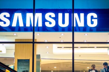 Suboj o cipovu dominanciu nabera na intenzite Samsung investuje miliardy do cipov buducnosti a pokrocilych robotov