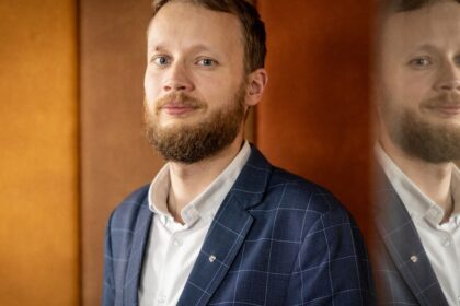Ustavny pravnik Bujnak Jedna otazka z referenda Demokratov je protiustavna