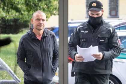 Vysetrovanie vrazdy Jana a Martiny Ked sa zacali odhaliovat masky a dlhorocne aliancie