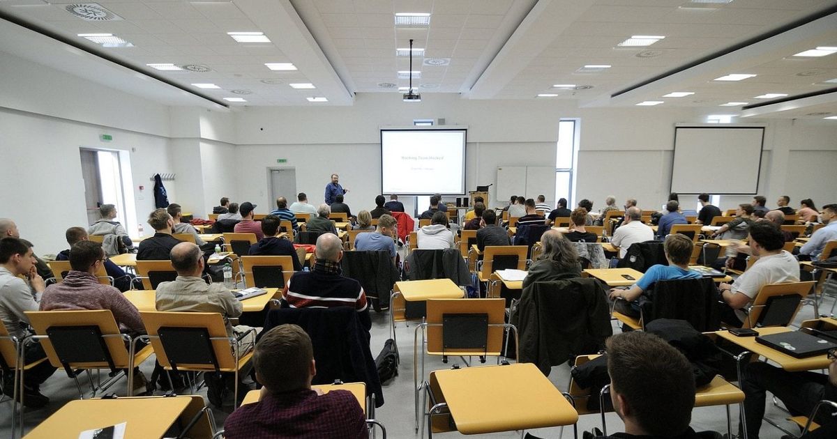 Bratislava OpenCamp 2026 zverejnil program a otvoril registraciu