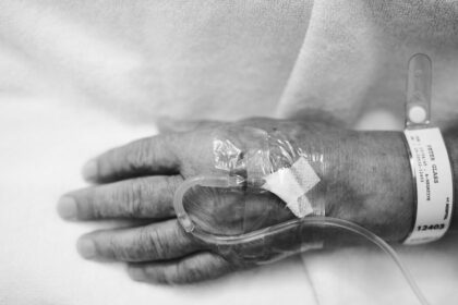 Citi clovek ze sa blizi smrt psychologicka hovori otvorene na tuto zenu nikdy nezabudnem