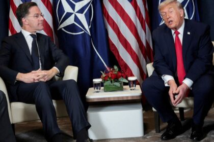 Hrozi zanik NATO Trump vyhraza odchodom odbornici varuju pred rozpadom aliancie