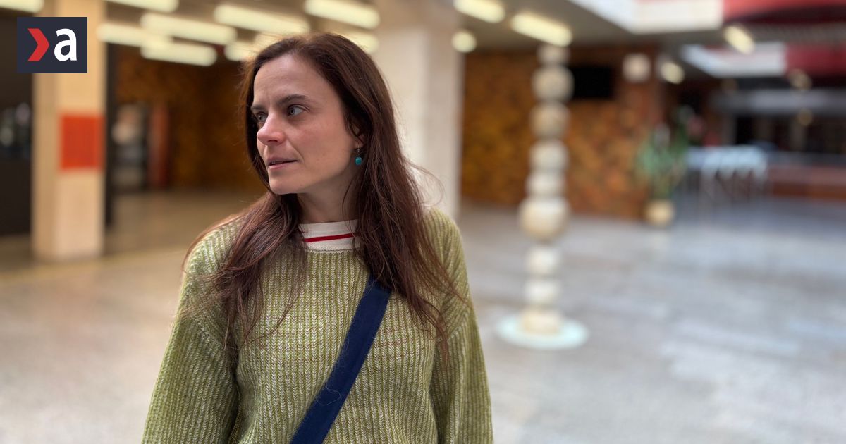 Nadbytocna redaktorka v STVR pre Aktuality opisala ake praktiky funguju v televizii