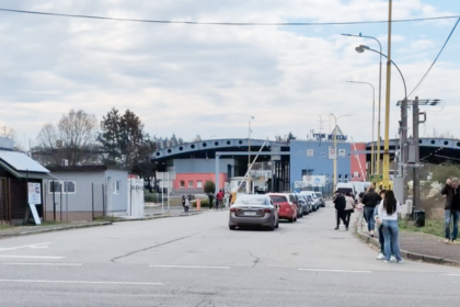 Nebezpecne blizko slovenskych hranic dopadli drony ludia veria na osud a nechcu panikarit