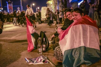 Orbn podcenil ekonomiku aj hnev ludi Preco vyhral Magyar a ako zmeni Madarsko