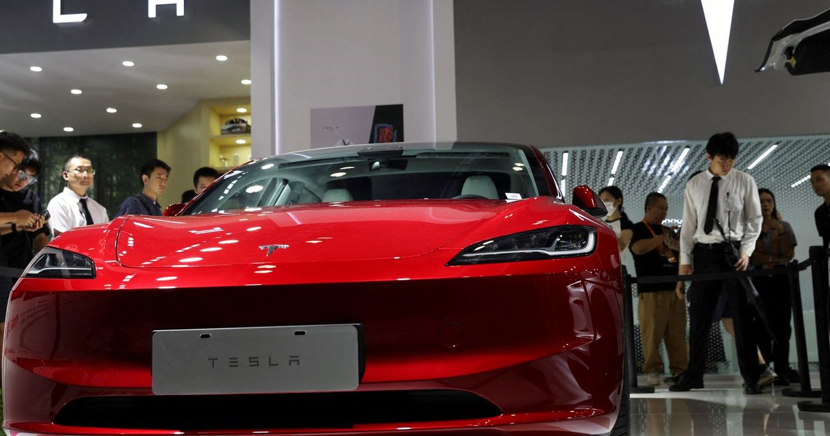 Preco Tesla zrazu dosahuje predajne rekordy Za uspechom sa skryva jedna radiklna zmena